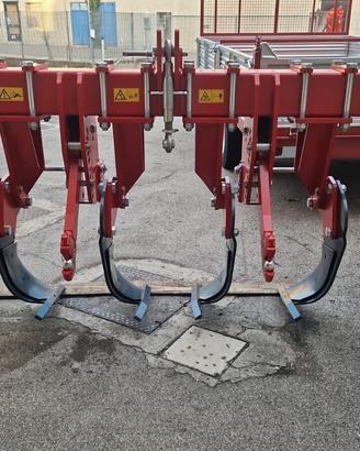 Dissodatore 6 ancore nuovo Kverneland CLI 630