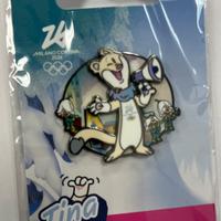 Spilla Tina megafono Milano Cortina