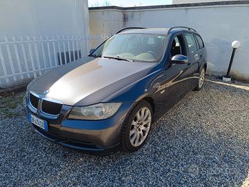 BMW 320d touring 2.0d 163cv