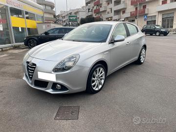 Alfa Romeo Giulietta 1.6 JTDm-2 105 CV Distinctive