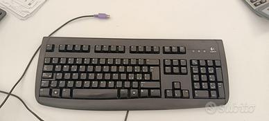 Tastiera Logitech Deluxe 250