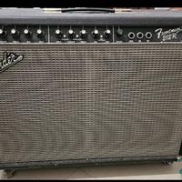 Amplificatore fender 212 r