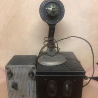 Radio antica Telefunken Arcolette