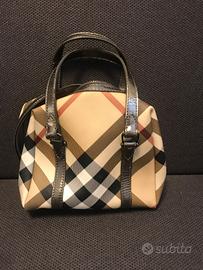 Borsetta bauletto Buberry