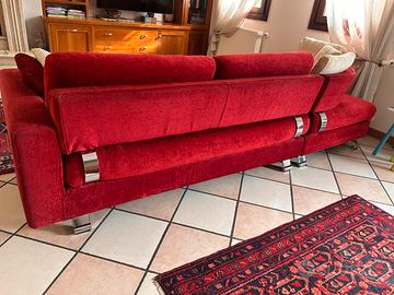 Divano chaise longue rosso