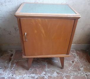 Comodino vintage anni 60