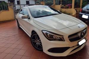 Coupé  Descrizione Mercedes-Benz CLA 200 premium