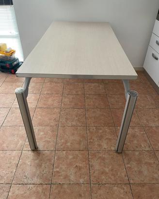TAVOLO SOGGIORNO/CUCINA