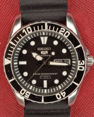 Orologio automatico Seiko 5 Sport 