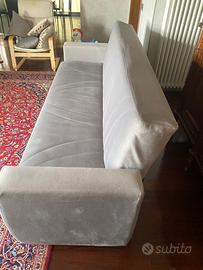 Divano letto a quattro posti