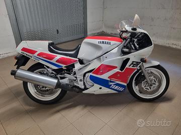 Yamaha Fzr1000 Exup