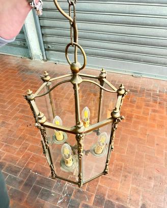 Lampadario in ottone e vetro