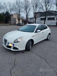 ALFA  ROMEO GIULIETTA 