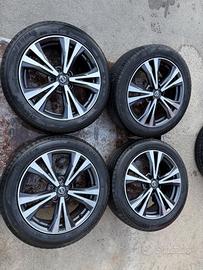4 Cerchi in lega 18" Originali Nissan Qashqai J11