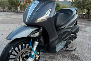 Beverly 125