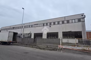 CAPANNONE A SAN MAURO TORINESE