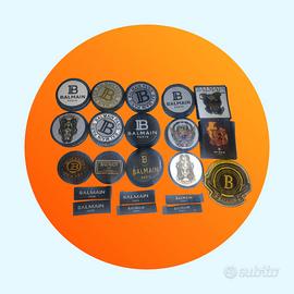 balmain set di toppe e etichette retro collo 