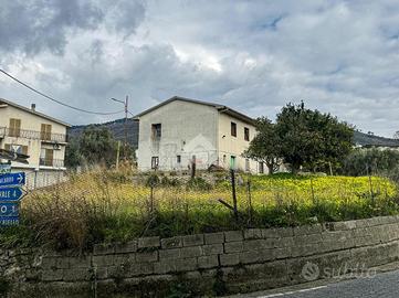 CASA INDIPENDENTE A CLETO