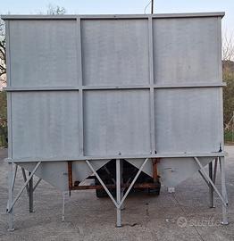 Contenitore-silos per cereali o sansa