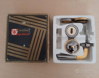 Maniglia pomolo per porta 