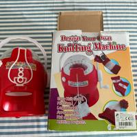 Piccola macchina per maglieria