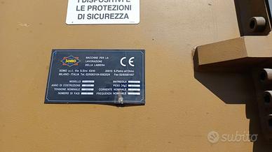 PRESSA PIEGATRICE OLEODINAMICA SOMO