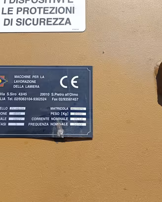PRESSA PIEGATRICE OLEODINAMICA SOMO