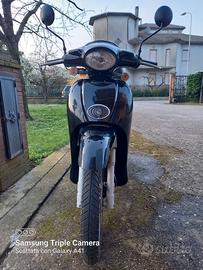 Scarabeo nero - cilindrata 50