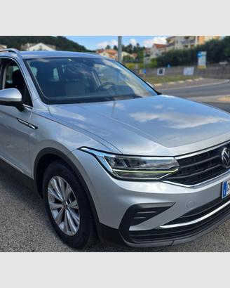 VOLKSWAGEN Tiguan 2.0 TDI 150 CV DSG Life
