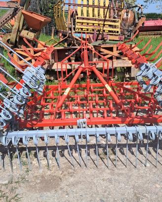 Vibrocoltivatore Kuhn