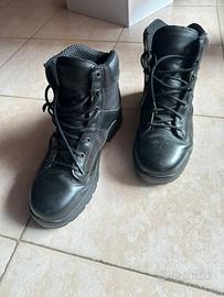 Scarponcino militare