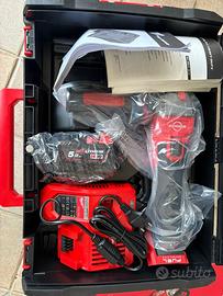 Smerigliatrice milwaukee m18