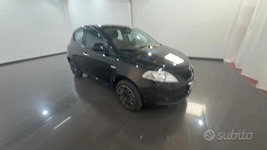 Lancia Ypsilon 1.0 FireFly 5 porte S&S Hybrid Silv