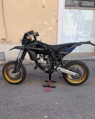 HUSQVARNA WR 125
