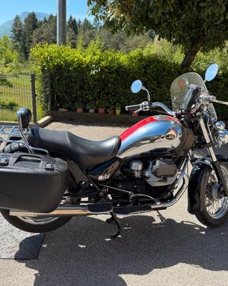Moto Guzzi California 1100 Stone Metal