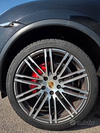 Pirelli Scorpion Winter 295/35 R21