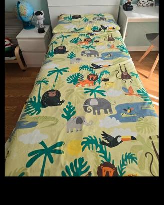 letto singolo+materasso+comodino+set omaggio
