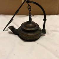 Antica lampada ad olio ( 100anni)
