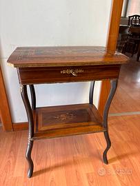 Tavolino da lavoro intarsiato Napoleone III