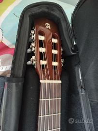 Chitarra classica Alhambra 2C
