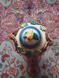 Vaso Ornamentale in Ceramica con Decori a Rilievo