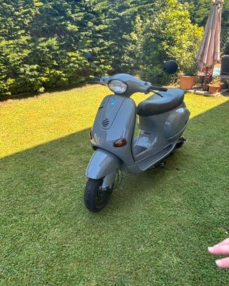 Piaggio Vespa ET2   50cc