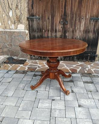 Tavolo rotondo antico in legno allungabile 