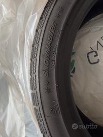 Gomme da neve SW608 / 205 45R 17 88H