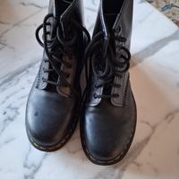 dr martens piede 39 