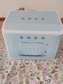 nuovo tostapane SMEG.