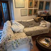 Divano angolare bianco