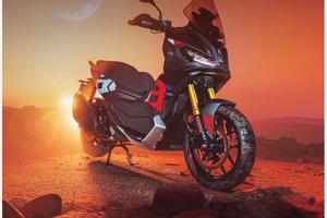 Aprilia Altro SR GT 400