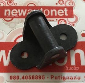 Gancio chiusura portellone aixam