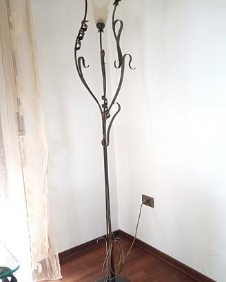 lampada da terra